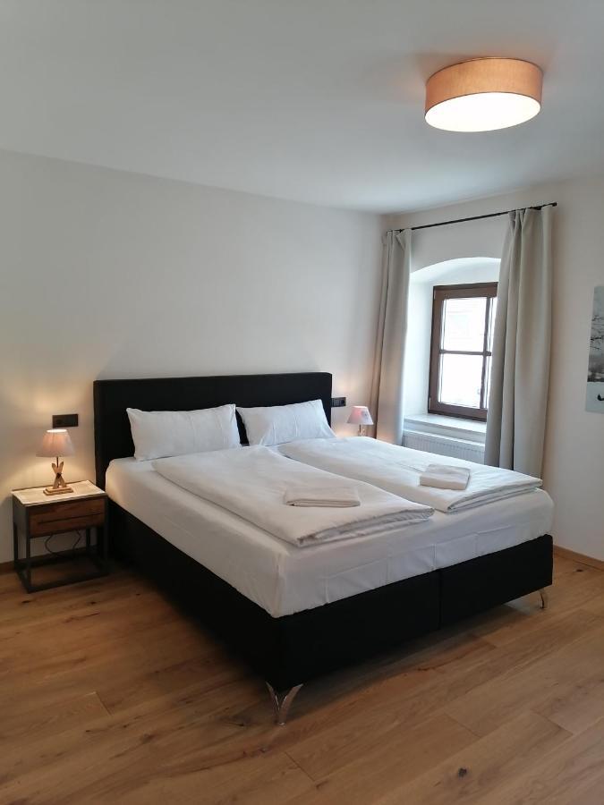 Hotelgasthof Kirchenwirt Schierling Εξωτερικό φωτογραφία